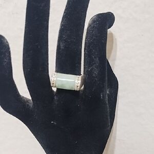 Modern Green and Silver Geometric Ring